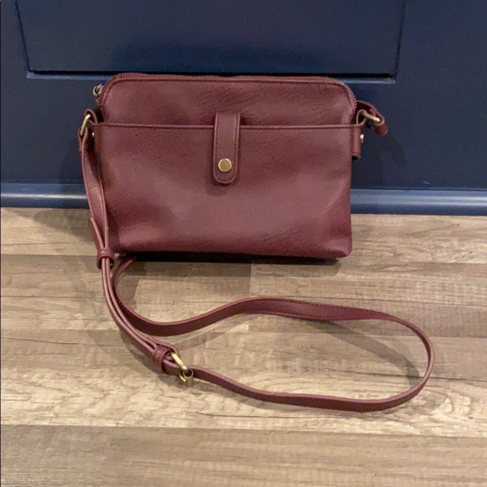 Mod Cloth Crossbody